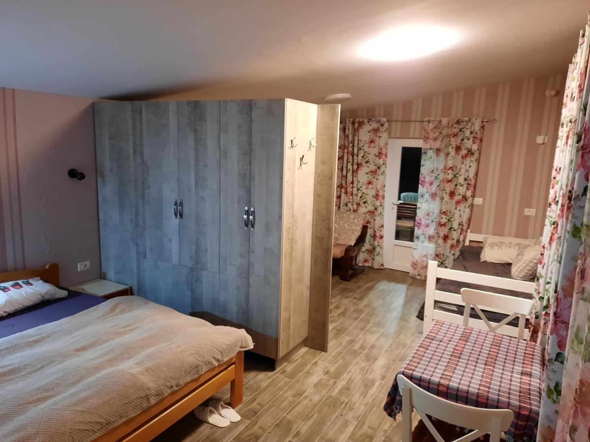 Green Villa Rodna Skopje Bagian luar foto