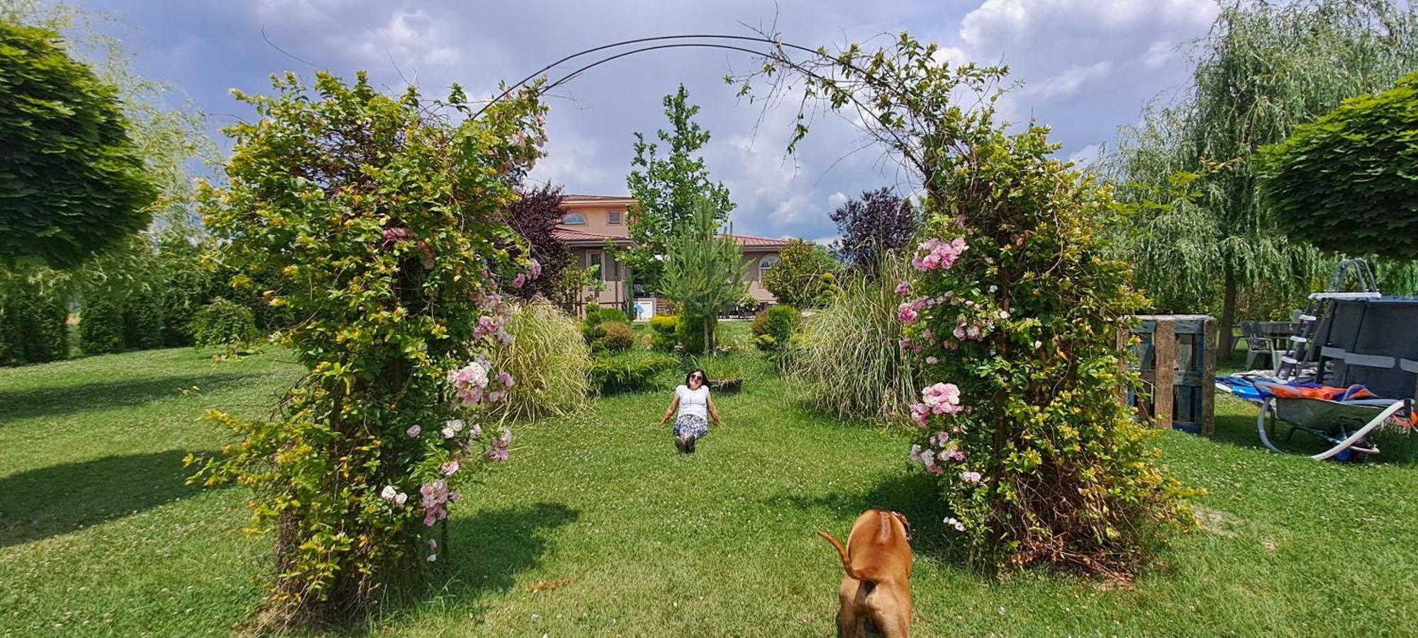Green Villa Rodna Skopje Bagian luar foto